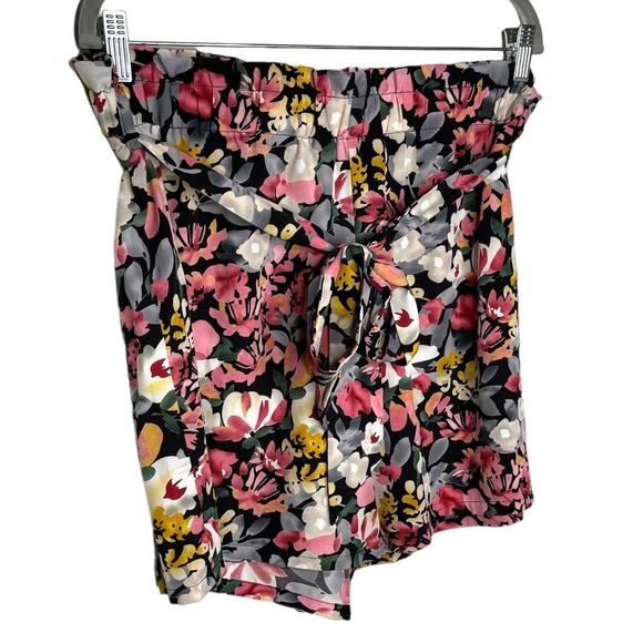 Shein Curve Paperbag Waist Shorts With Tie Bow Floral Size 2XL - Picture 6 of 10